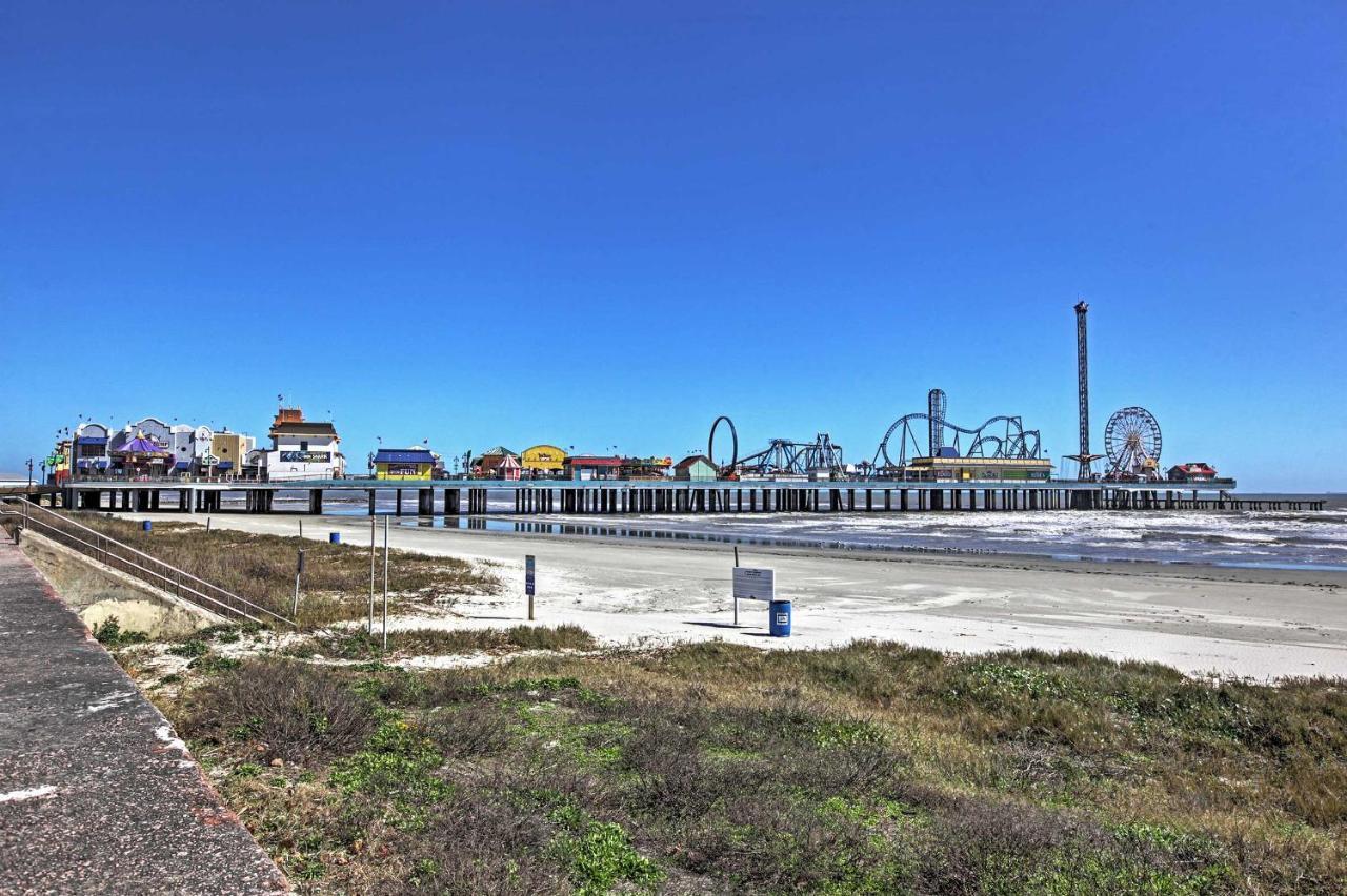 Colorful Galveston Retreat Steps From Beach And Pool Eksteriør bilde